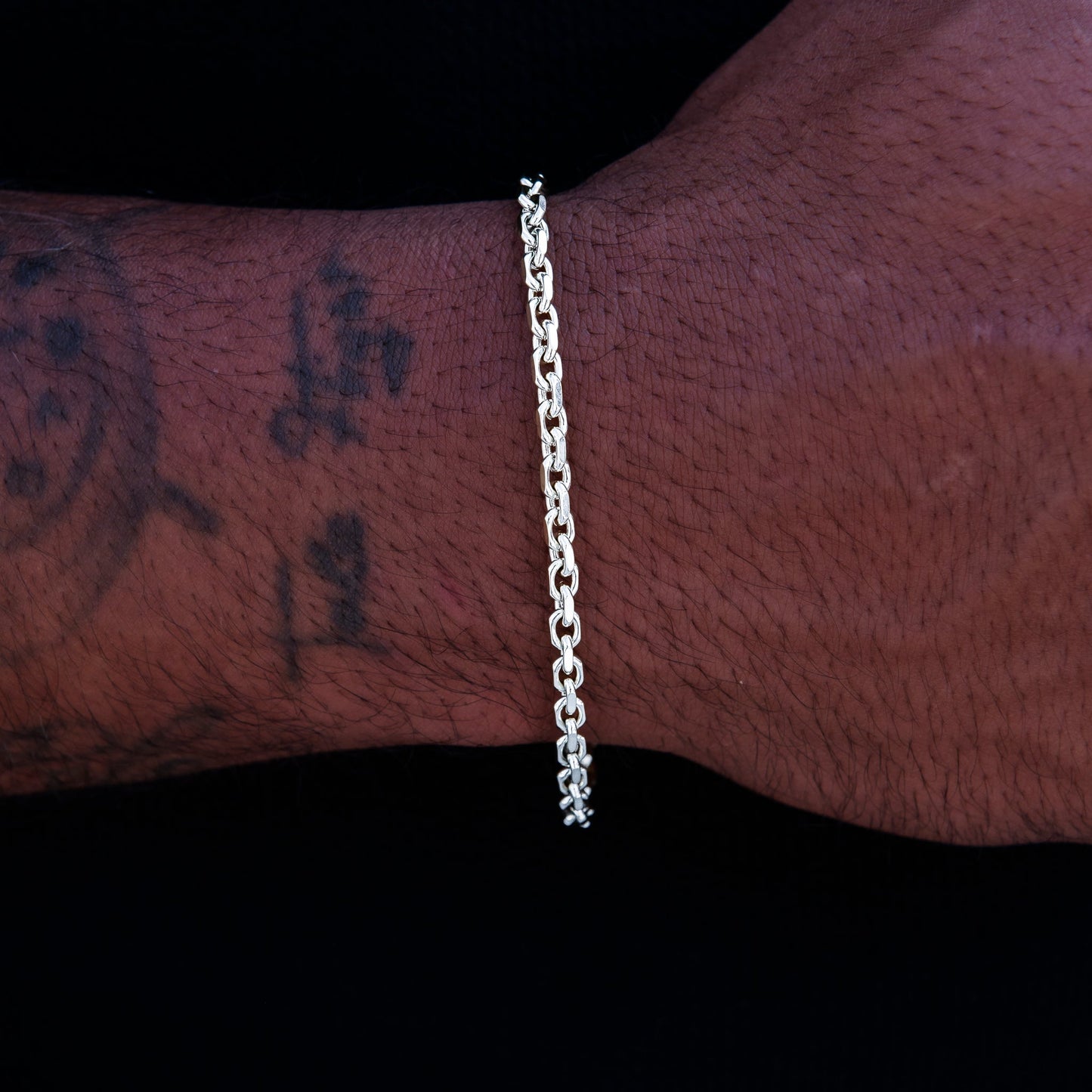3.6MM Open Box Bracelet in White Gold