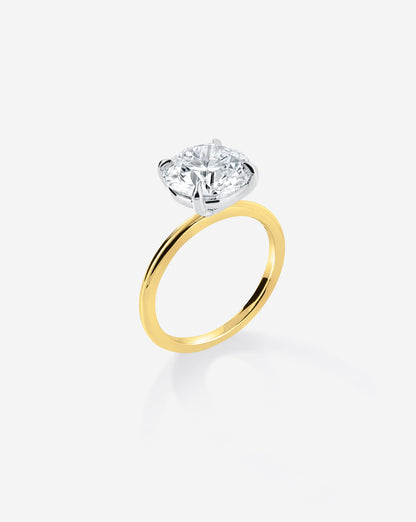 4.02 Round Lab Diamond in Whisper Thin® Embrace