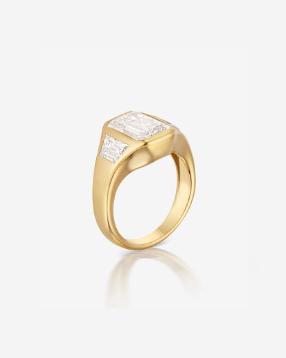 3.03 Emerald Lab Diamond in Trinity Bezel