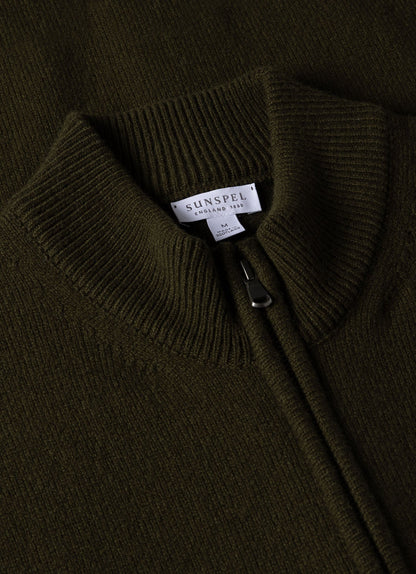 Mens Lambswool Gilet In Dark Olive Mjac7104 Gngw