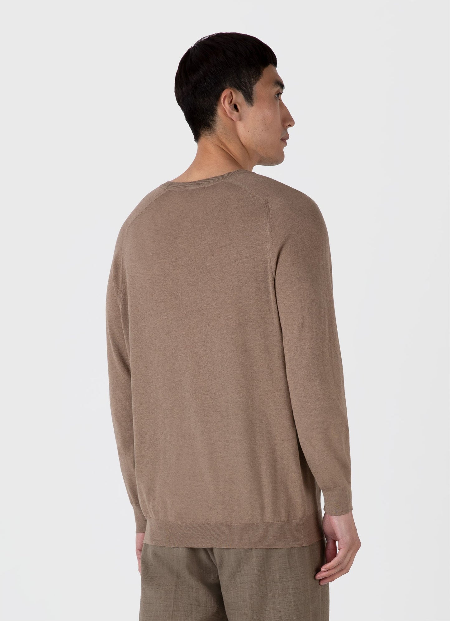 Mens Sea Island Cashmere Crew Neck Jumper In Oat Mjum8203 Whak