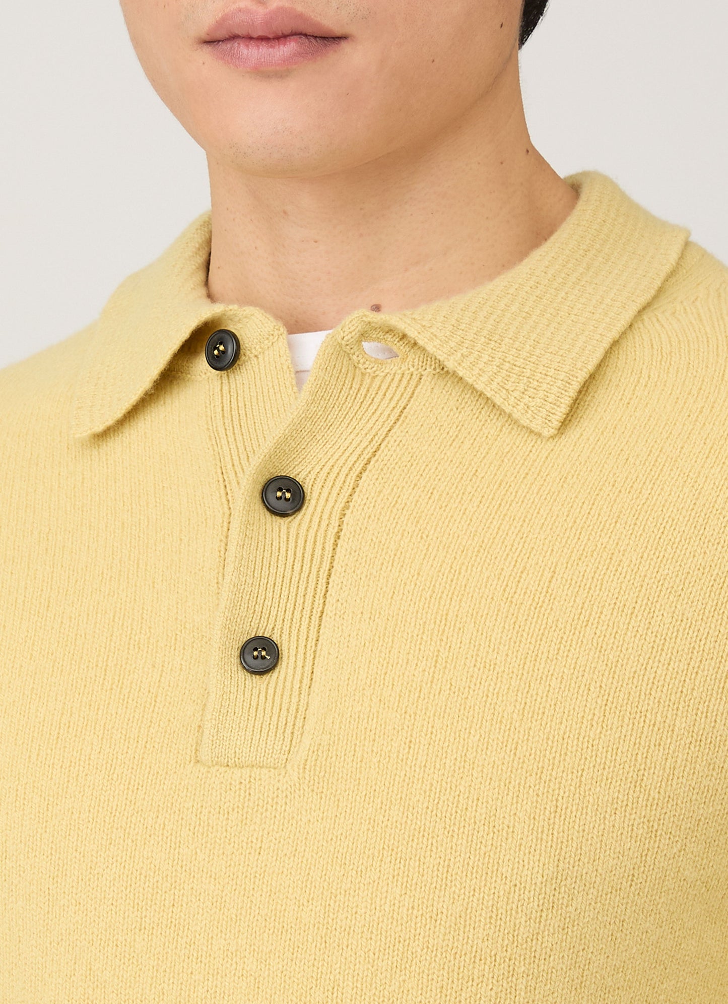 Mens Lambswool Polo Shirt In Dusty Yellow Mpol8188 Ylbf