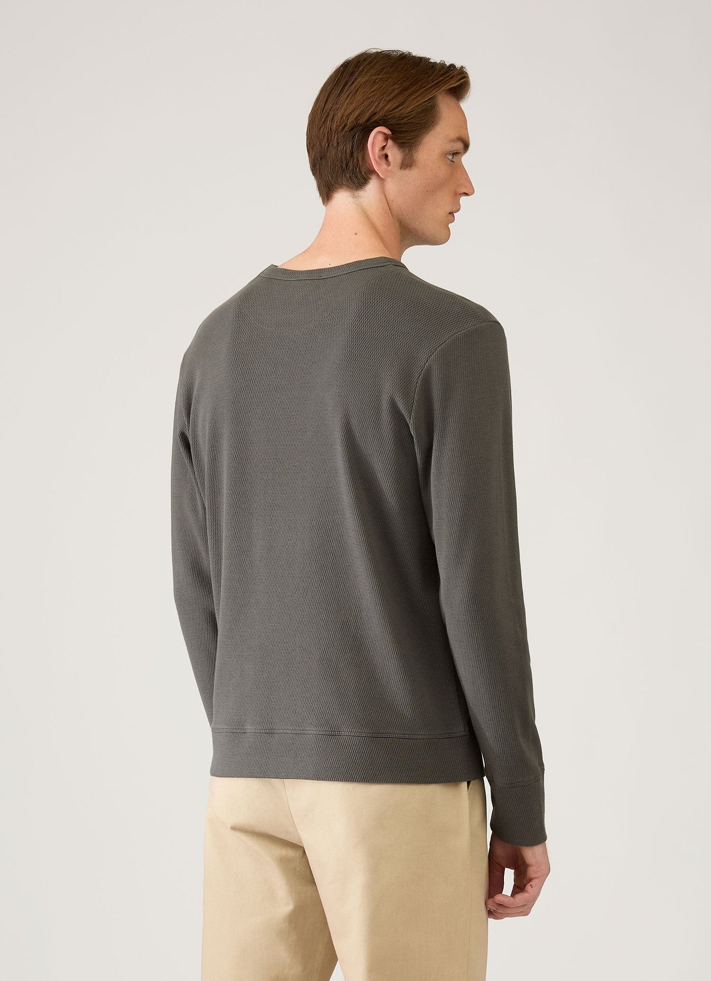 Mens Long Sleeve Cellulock Crew Neck In Charcoal Mtsh0201 Gyab